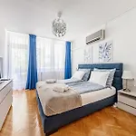 Palazzo Danube - Family - 98 Sqm - Ac - Balcony Διαμέρισμα Βουδαπέστη