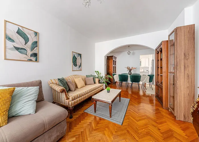 아파트 Palazzo Danube - Family - 98 Sqm - Ac - Balcony 부다페스트
