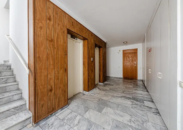 아파트 Palazzo Danube - Family - 98 Sqm - Ac - Balcony *