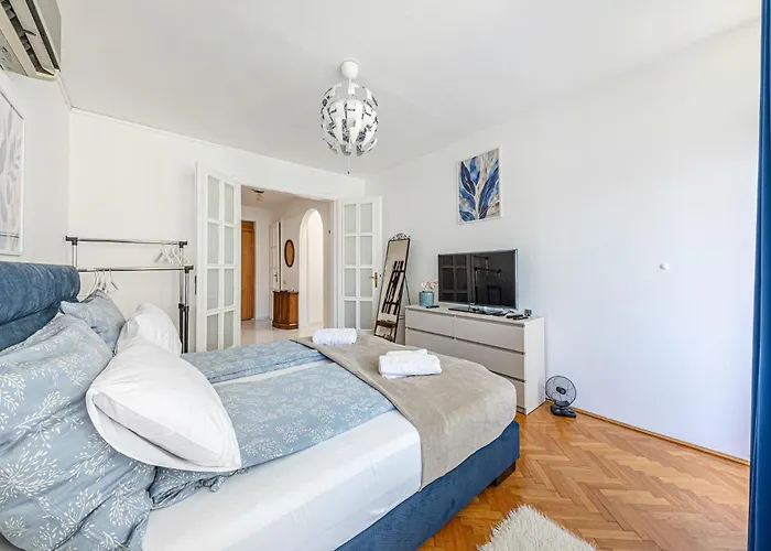 Apartament Palazzo Danube - Family - 98 Sqm - Ac - Balcony